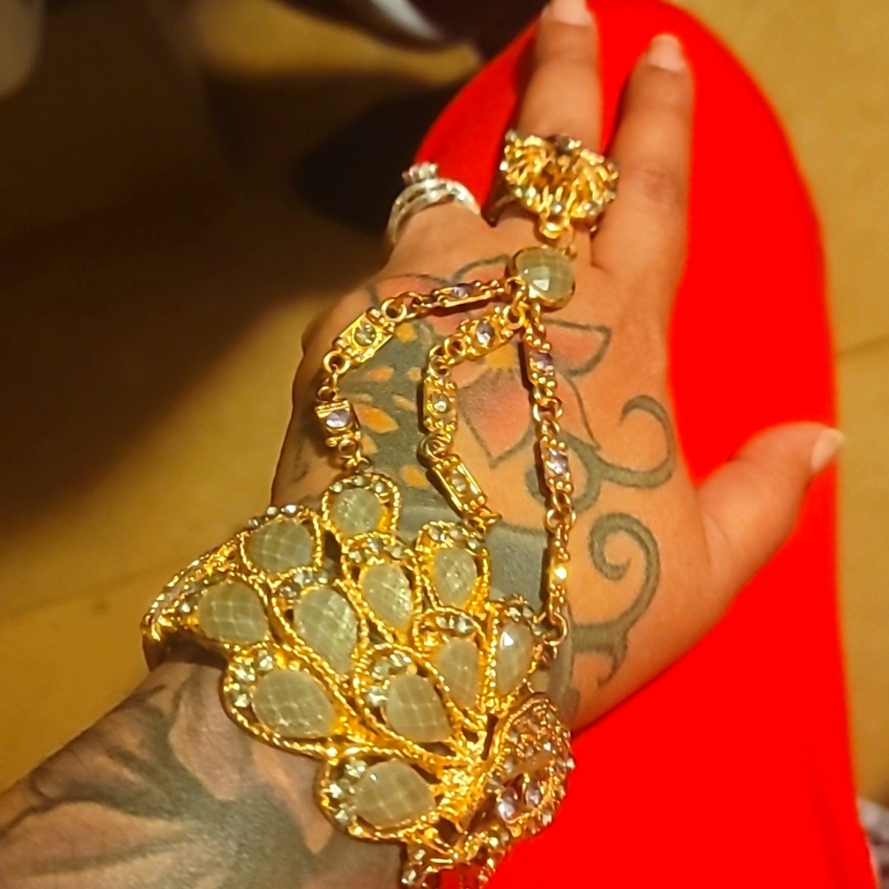 Bracelet